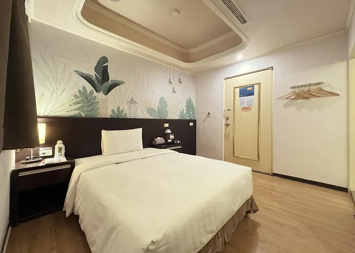 Finders Hotel Hualien Station
