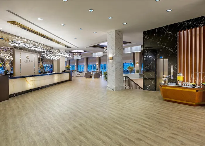Dobedan World Palace Hotel "Ex Brand Alva Donna World Palace "