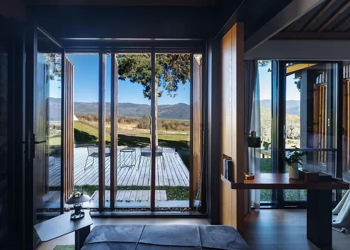 The Rock Hotel