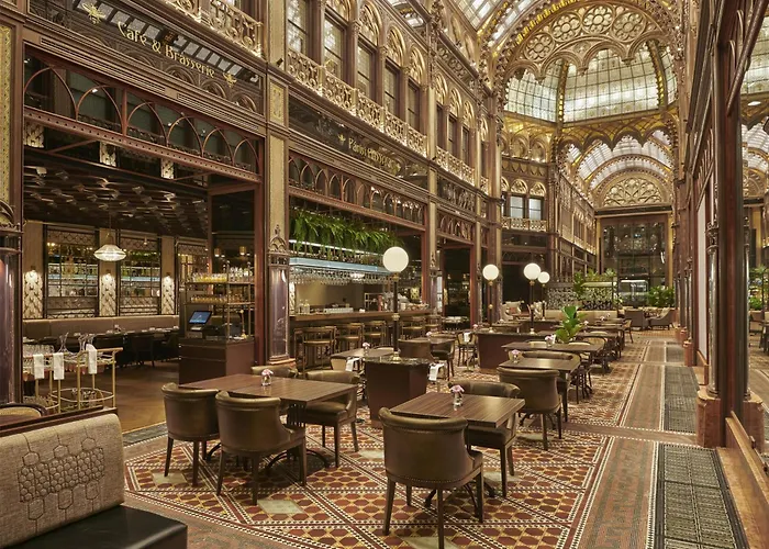 Parisi Udvar Hotel Budapest, Part Of Hyatt