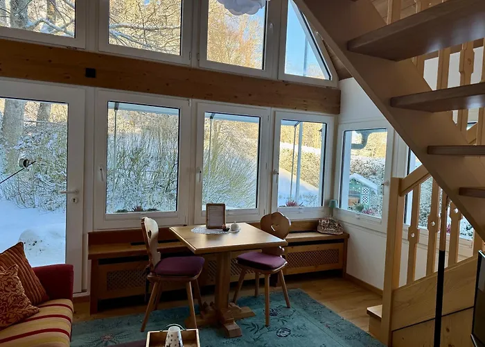 Hollhouse - Bed & Breakfast