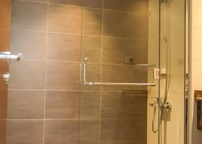 Al Riyadh Hotel Apartments