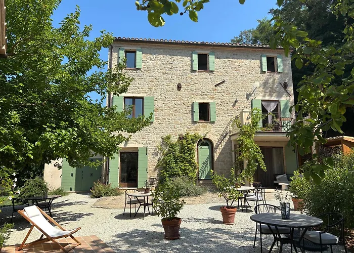 Villa Verdicchio - B&B With Wellness For Winelovers