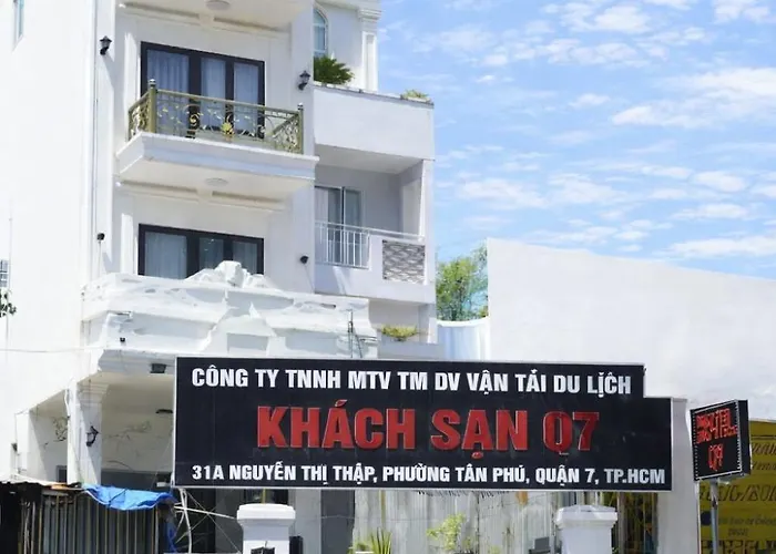 Khách Sạn Q7