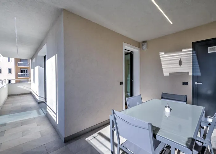 San Martin Holidays Home - Stay, Work & Fun