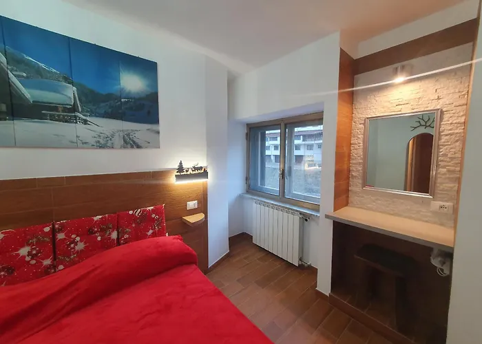 Il RIFUGIO DELLO SCIATORE RESIDENCE PARADISO