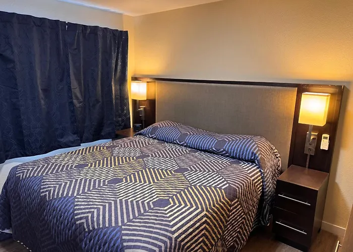 The Lodge Tulelake