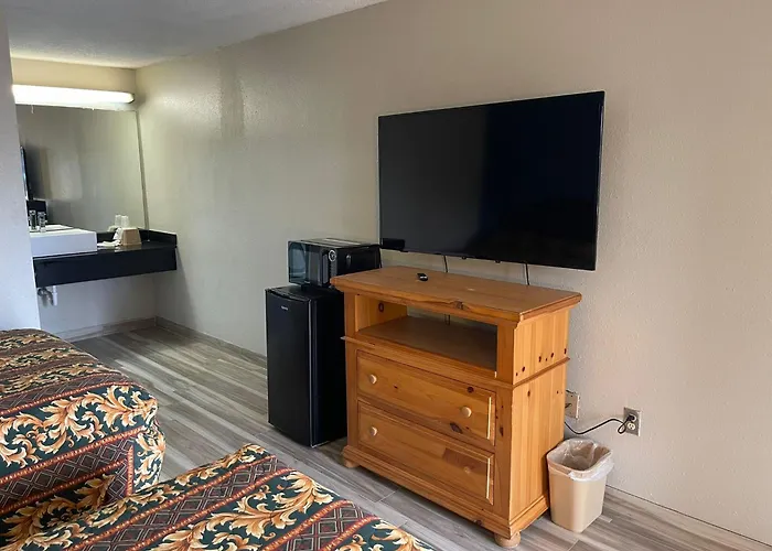 Brookwood Inn - Extended Stay Charlotte