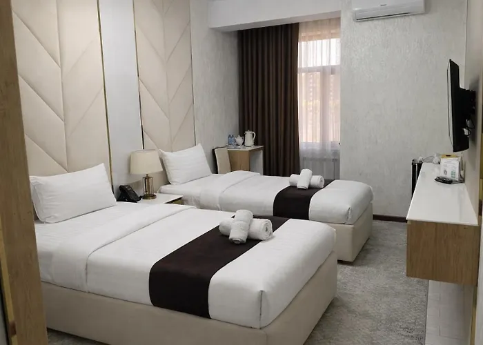 Aram Baland Hotel