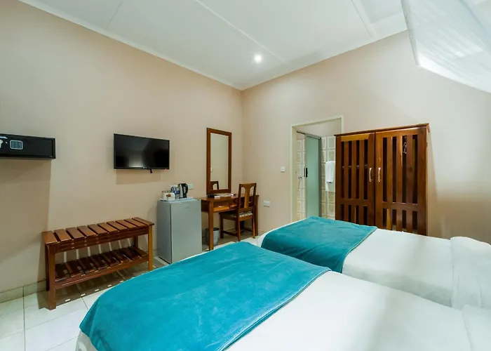 Victoria Falls Premier Lodge