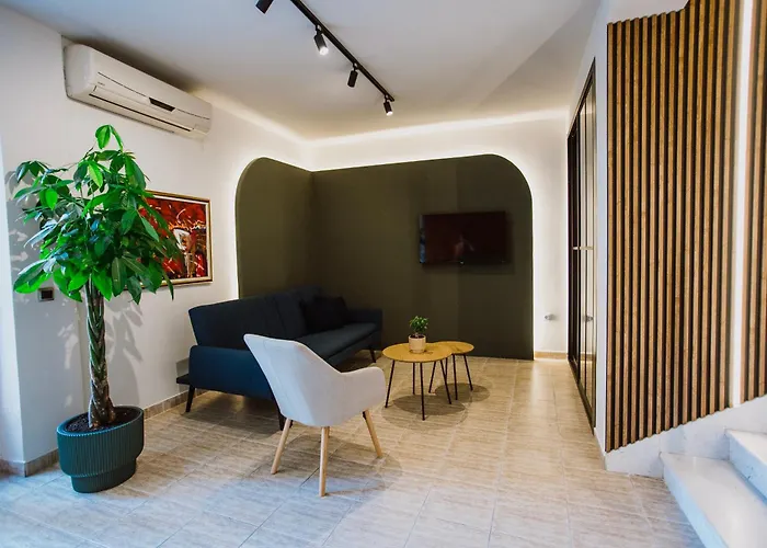 Artelo - Inspired Stay
