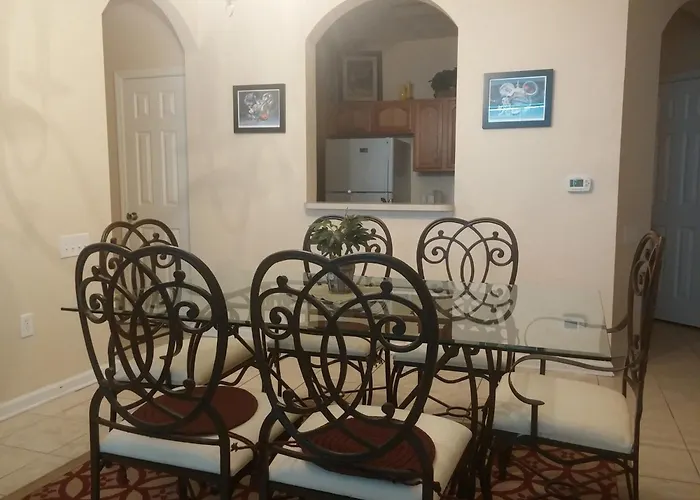 3 Bedroom Condo With Water Park & Fantastic Pool Only Minutes To Walt Disney World'S Front Gate!!!
