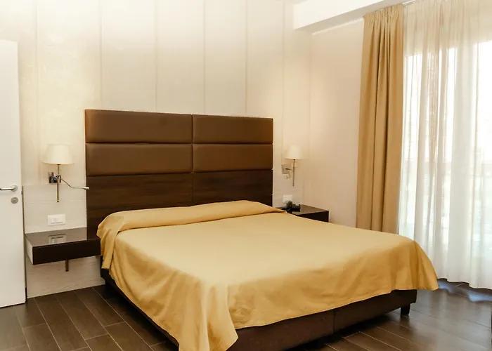 S Hotel