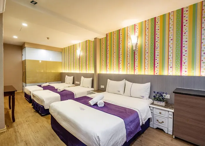 Lavender Inn Nusa Bestari