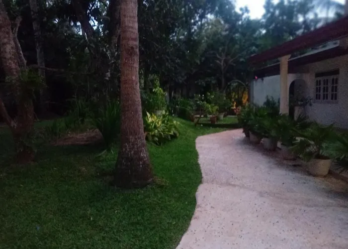 Yaluwa Tourist Rest & Cooking Class