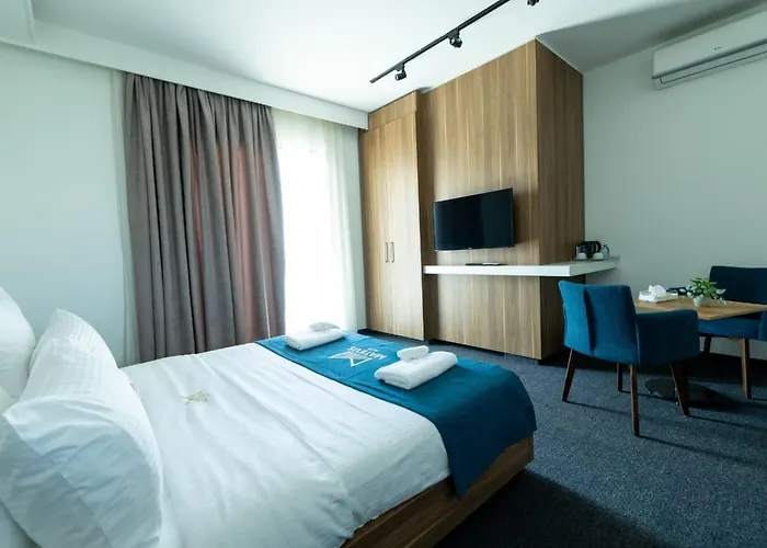 Mateus Hotel & Pool