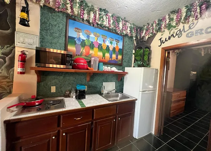 Belize Budget Suites