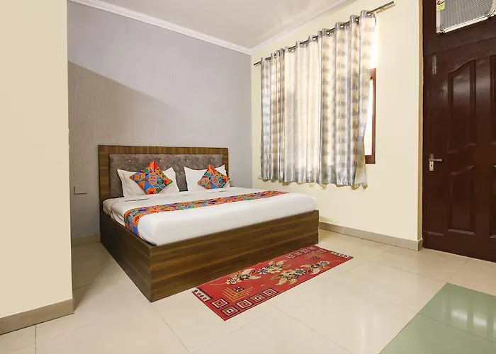 Fabhotel 9 Palm