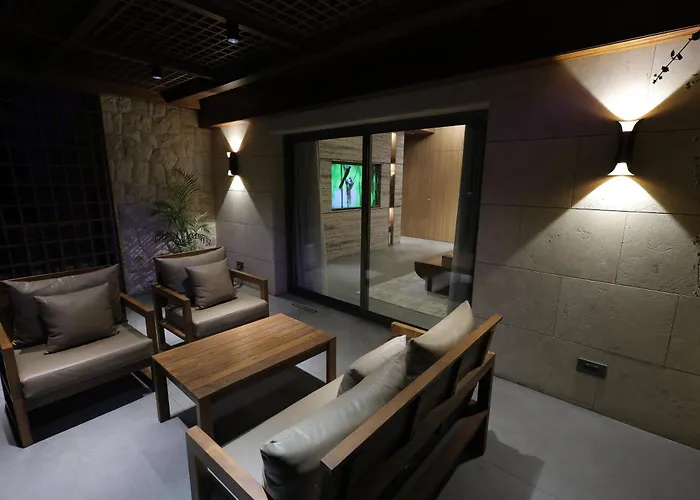Heaven Prestige Hotel