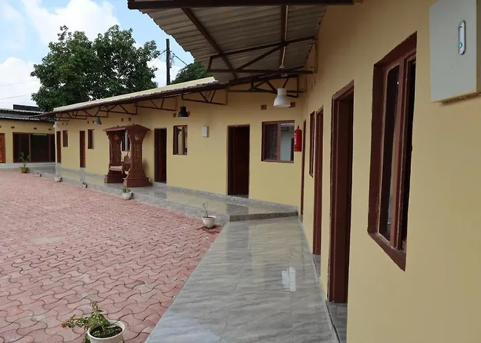 Infinity 555 Lodge
