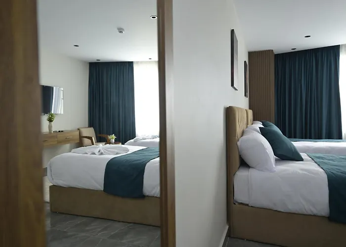 Delta Pyramids Hotel