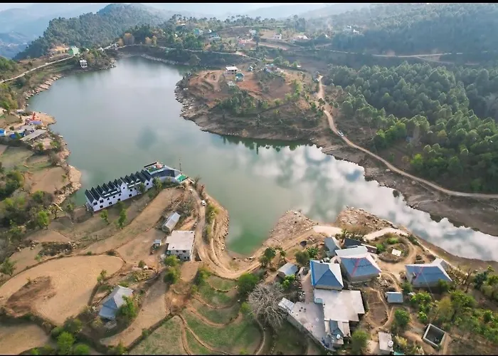 Pandav Meditation And Tourist Palace
