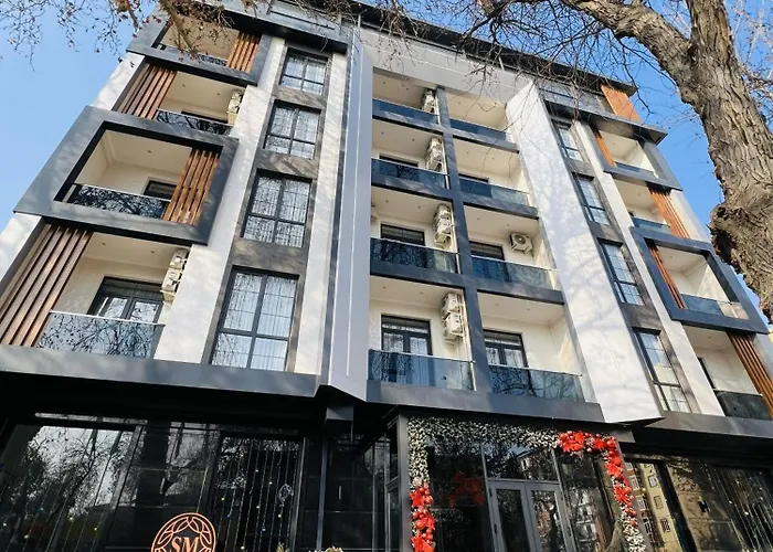 Sm Luxury Hotel
