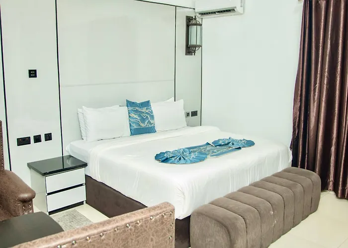 Golden Tulip Hotel
