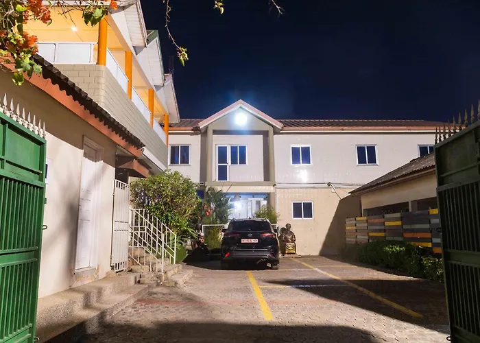 Village Francophone Hotel