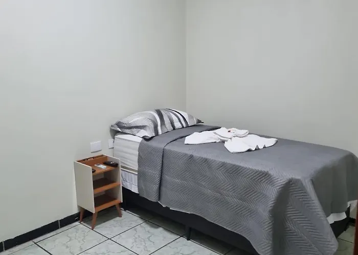 Quartus Hotel