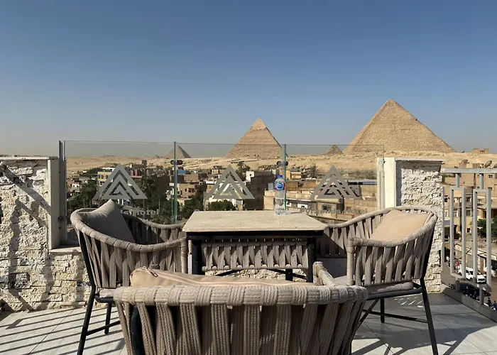 Valley Of Aida'S Pyramids Hotel