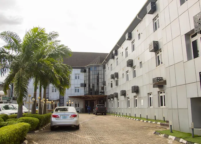 Golden Tulip Hotel