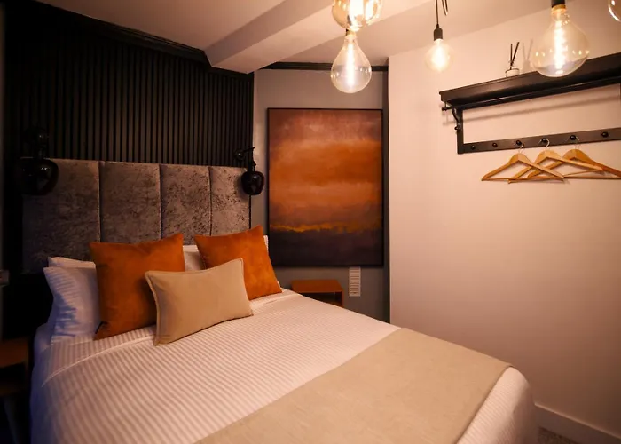 City Rooms By Hiive