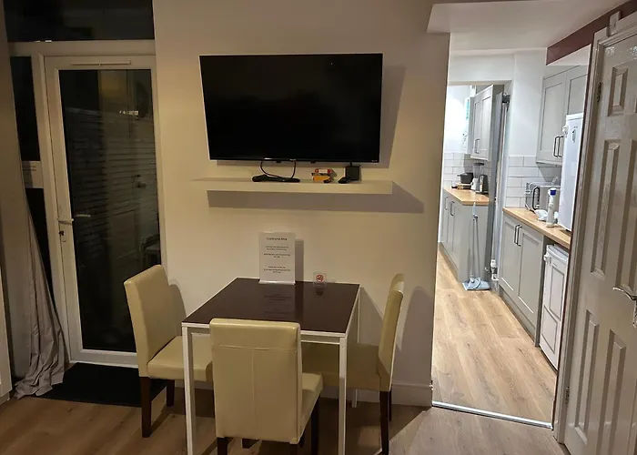 Barratt Street En-Suite Rooms