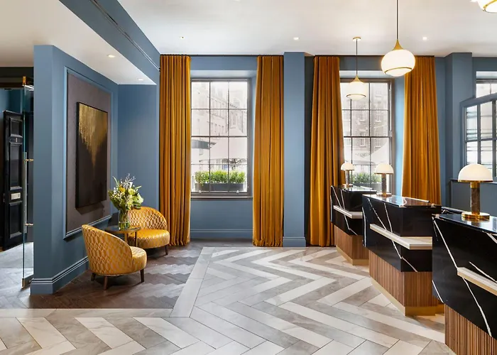 Courtyard By Marriott Edinburgh