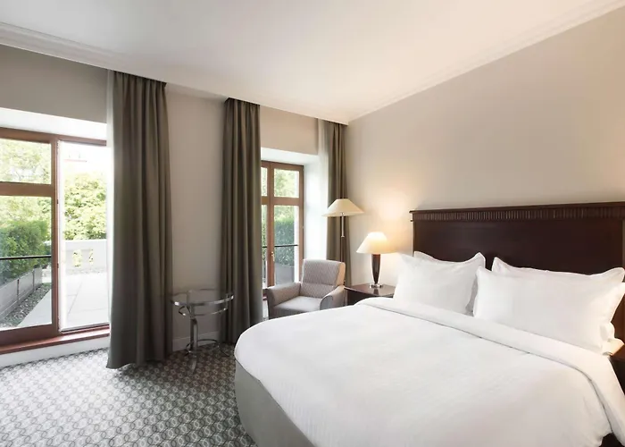 Radisson Blu Carlton Hotel, Bratislava