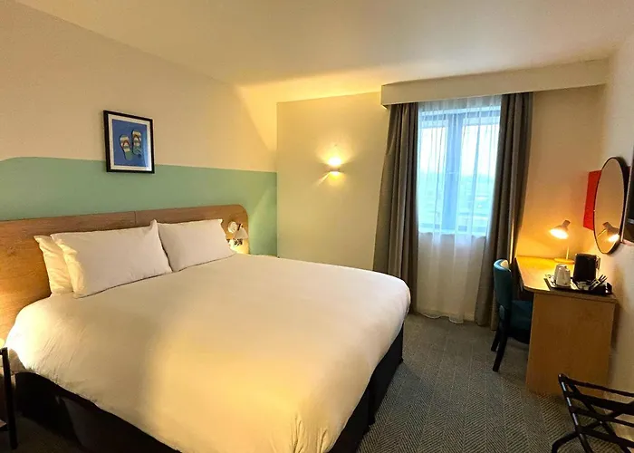 Garner Hotel Lincoln By Ihg