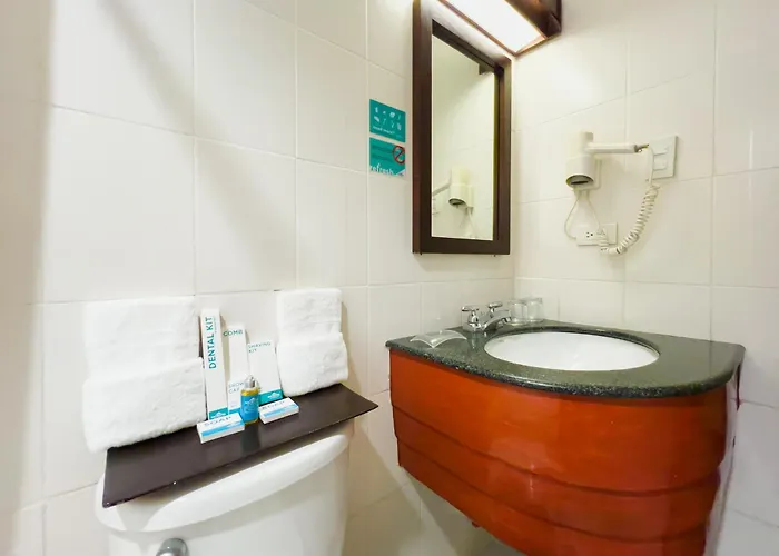 Microtel By Wyndham Cabanatuan