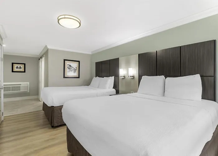 Best Western Historic Bayfront