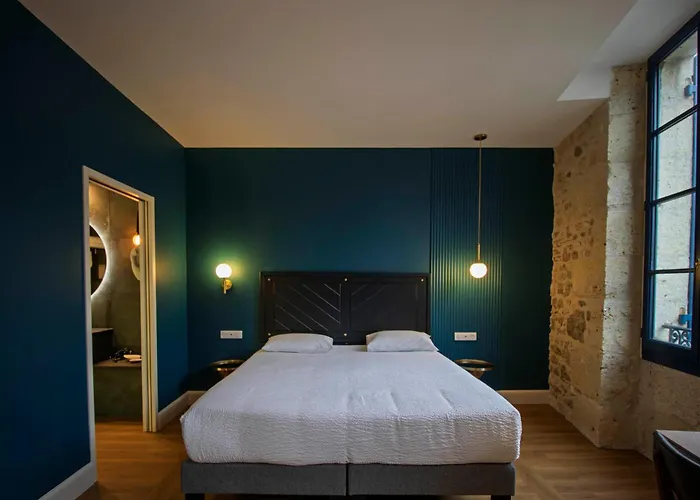Hotel Henri IV