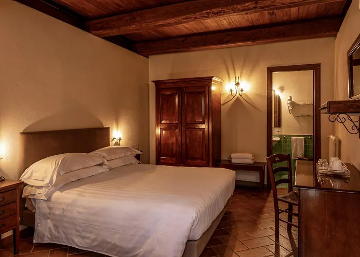 Borgotufi Albergo Diffuso