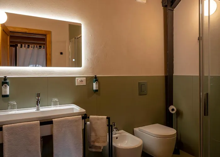 Borgotufi Albergo Diffuso