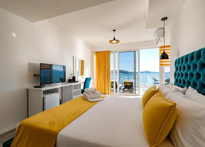 Hotel Aloha