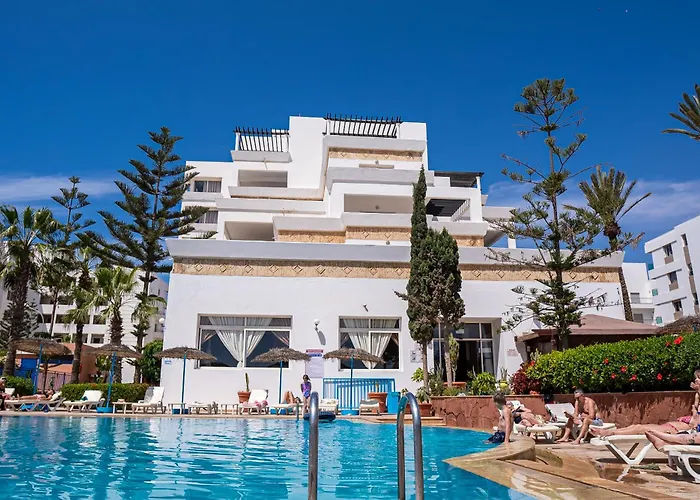 Intouriste Hotel & Suites