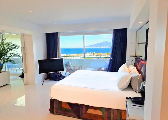Hilton Sorrento Palace