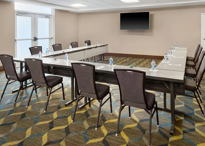 Fairfield Inn & Suites By Marriott Charlotte Airport
