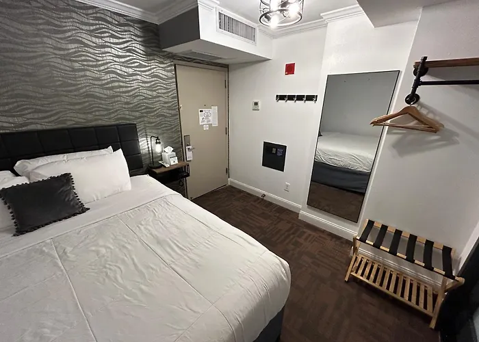 Hotel Richland LES