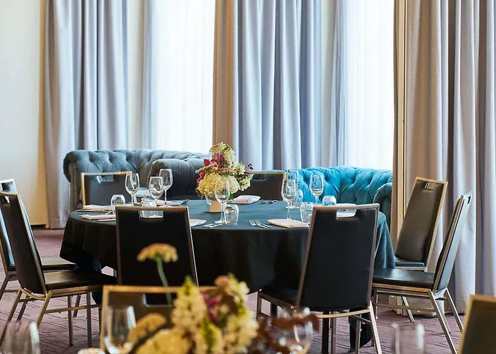 Mantra Albury Hotel