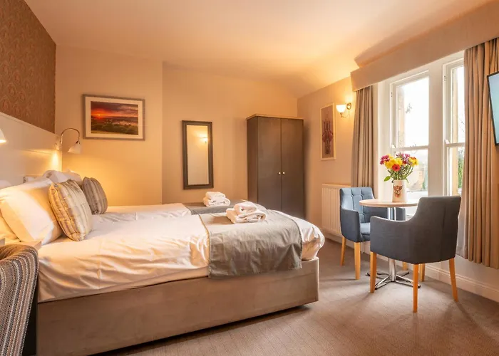 George Hotel