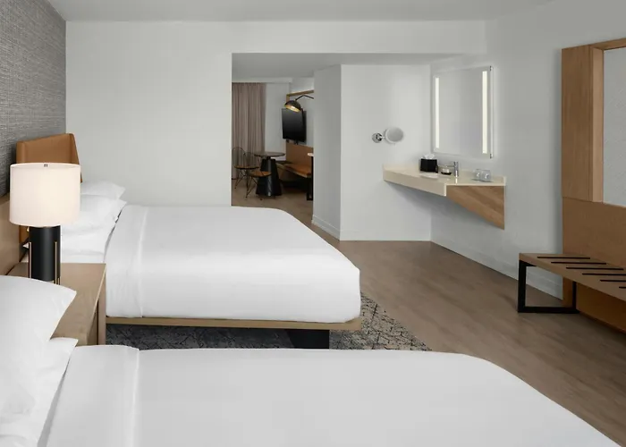 Sheraton Suites Fort Lauderdale At Cypress Creek